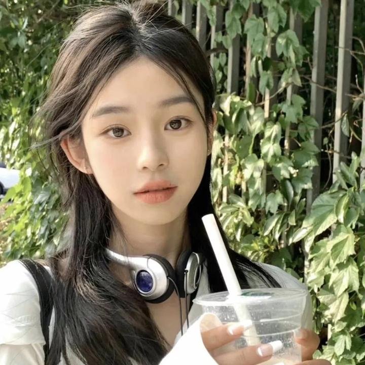 女囚犯血泪史 封面
