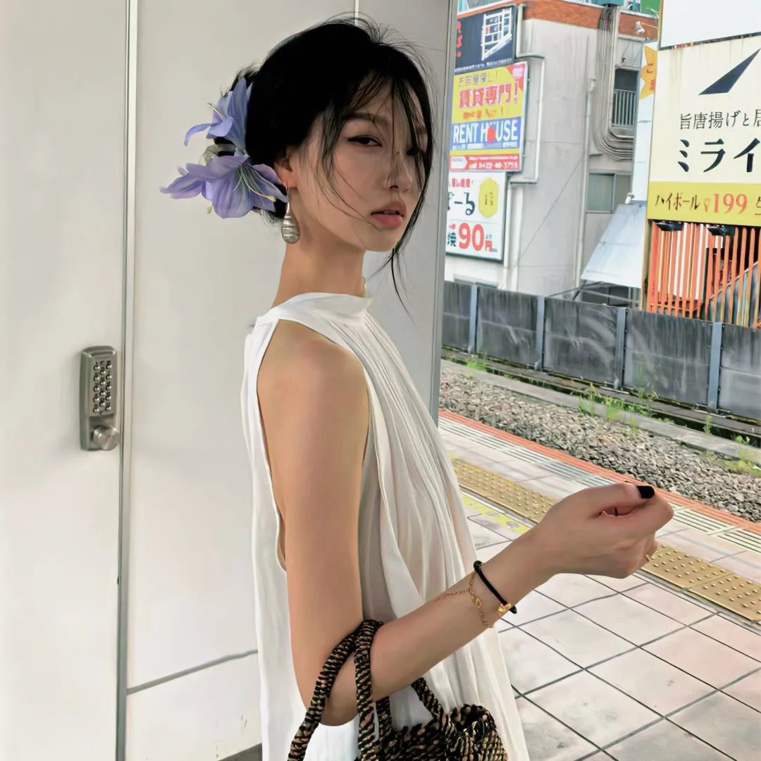 束草的冬天 封面